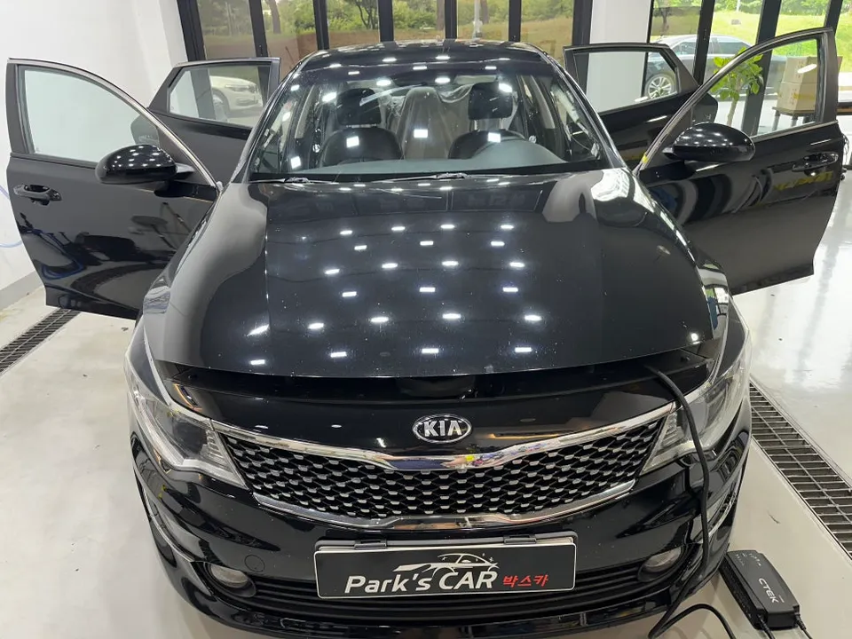 Kia K5のホイールリペア・塗装事例 施工写真 3-2