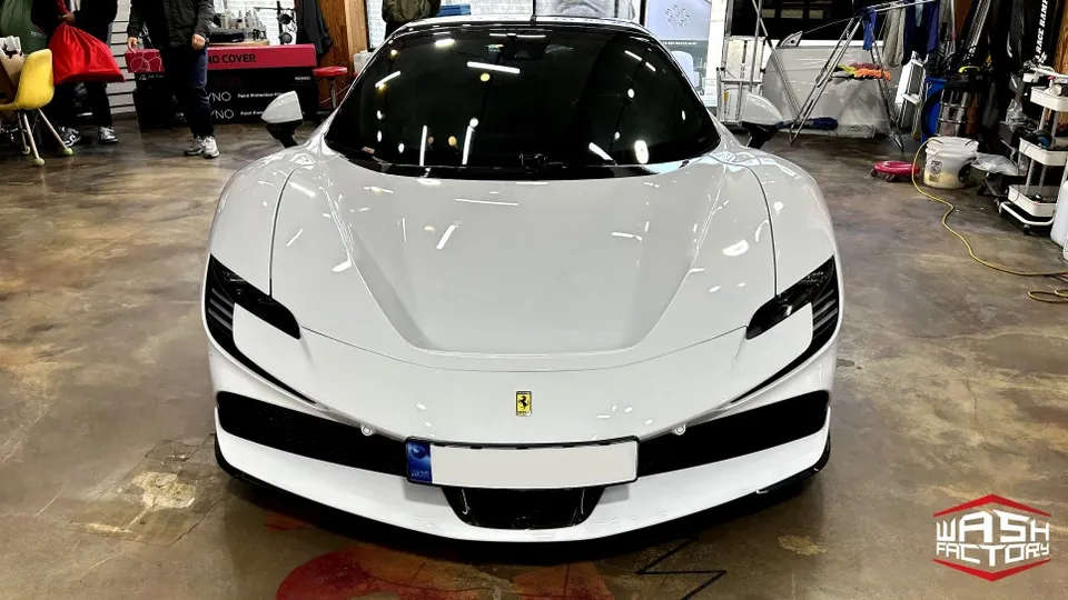 Ferrari SF90 StradaleのPPF施工事例|韓国での実例 施工写真 2-1