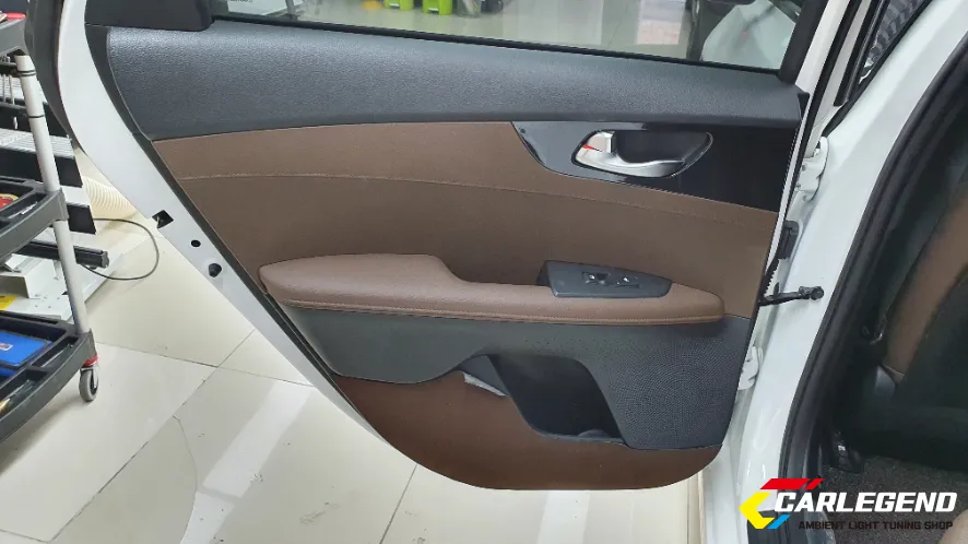 Kia K3 ambient lighting - Kia K3 Ambient Lighting Review: Non-Exposed Indirect Method photo 3