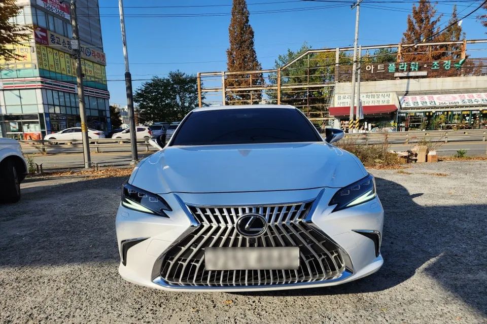 Lexus ESのPPF施工事例｜費用目安と仕上がり 施工写真 4-2