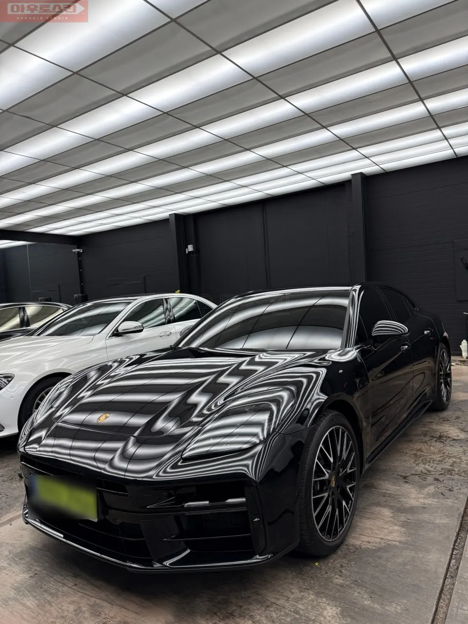 Porsche PanameraのPPF施工事例 写真