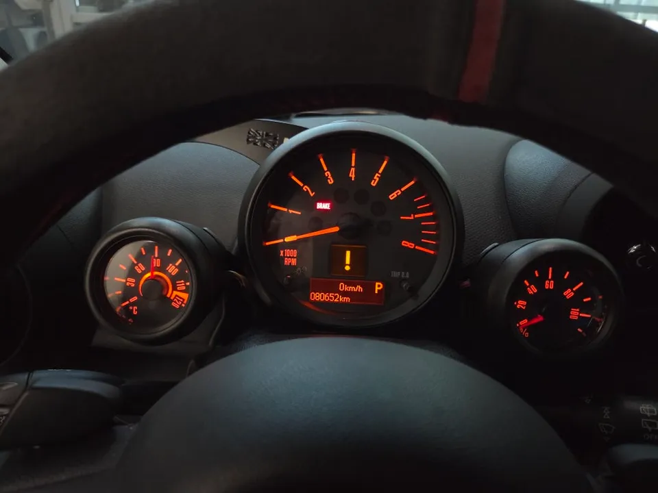 MINI Countryman R60 ambient lighting - MINI Countryman R60 Ambient Lighting Review — Cost & Results photo 3