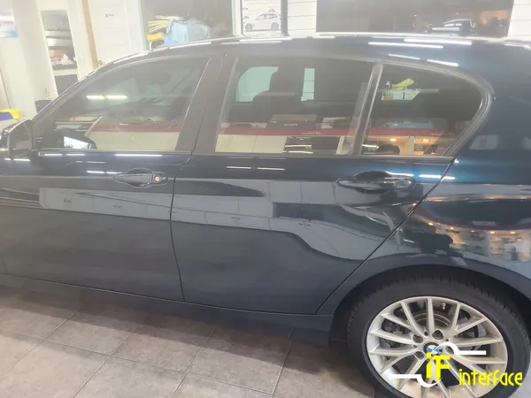 BMW 118d カーフィルム施工事例|断熱・スモーク効果 施工写真 4-2