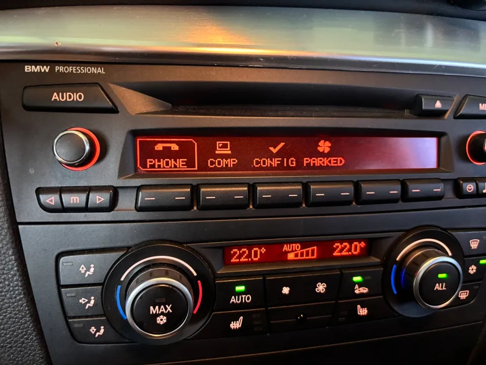 BMW 1 Series car audio - BMW 1 Series Audio Upgrade Review: Cost & Results photo 4
