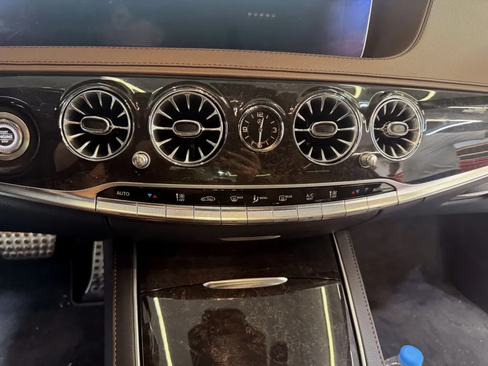 メルセデス・ベンツ Sクラス W222のカーラッピング事例|費用目安・仕上がり 施工写真 3-2