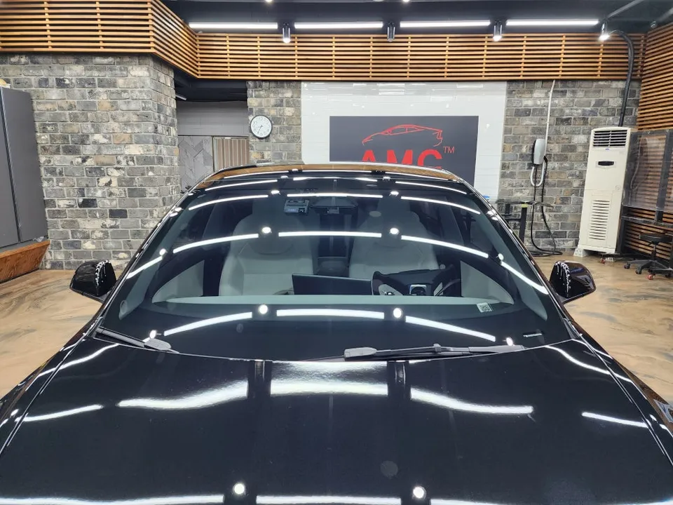 Tesla Model 3 PPF施工事例|費用目安と仕上がり 施工写真 1-2