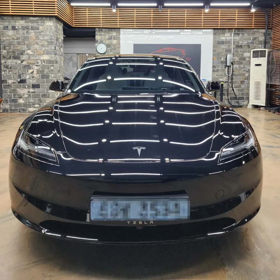 Tesla Model 3 PPF施工事例|費用目安と仕上がり 施工写真 2-2