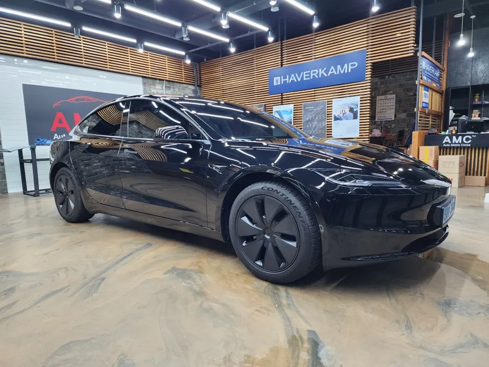 Tesla Model 3 PPF施工事例|費用目安と仕上がり 施工写真 3-2