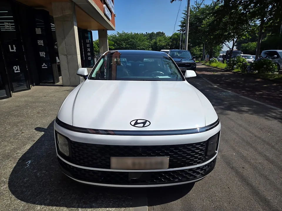 Hyundai AzeraのPPF施工事例｜費用目安と仕上がり 施工写真 2-3