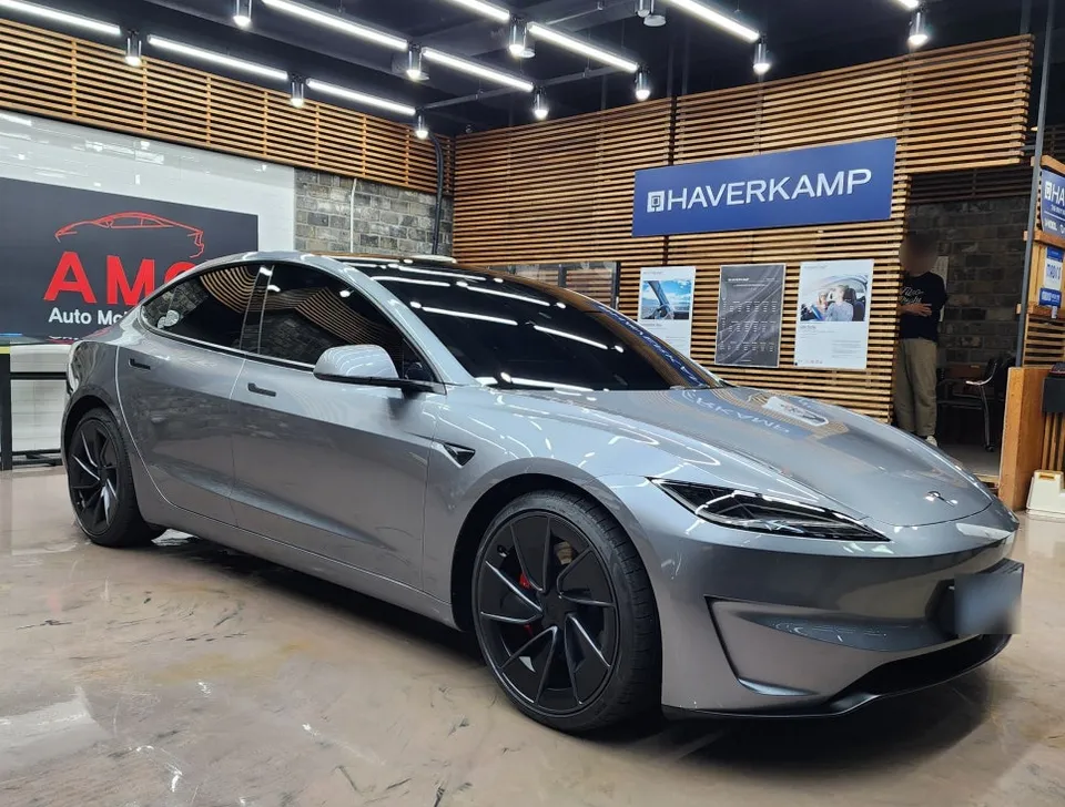 Tesla Model 3 PPF施工事例|費用目安と仕上がり 施工写真 3-2