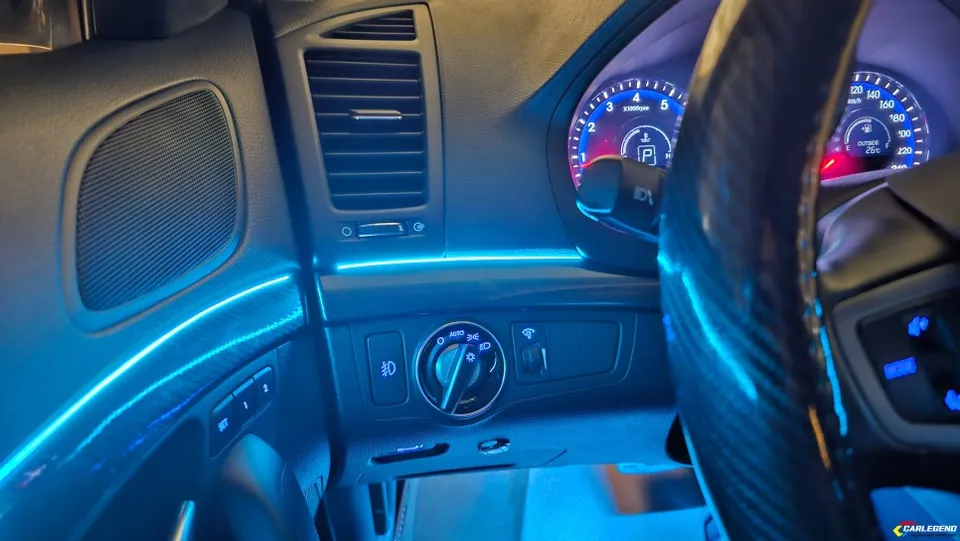 Hyundai i40 ambient lighting - Hyundai i40 Ambient Lighting Installation - Expert Results photo 6