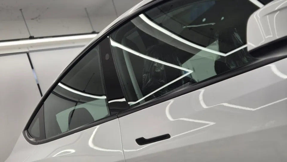 Tesla Model Y ppf - Tesla Model Y PPF Review: XPEL vs. L.Custom photo 4