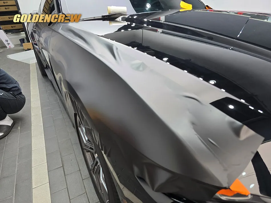 Ford MustangのPPF施工事例 施工写真 3-2