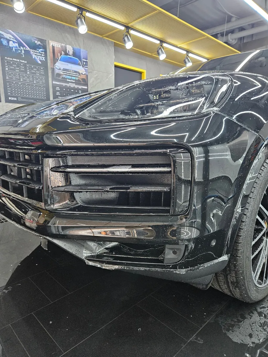 Porsche Cayenne E3のPPF施工事例｜費用目安・仕上がり 施工写真 6-1
