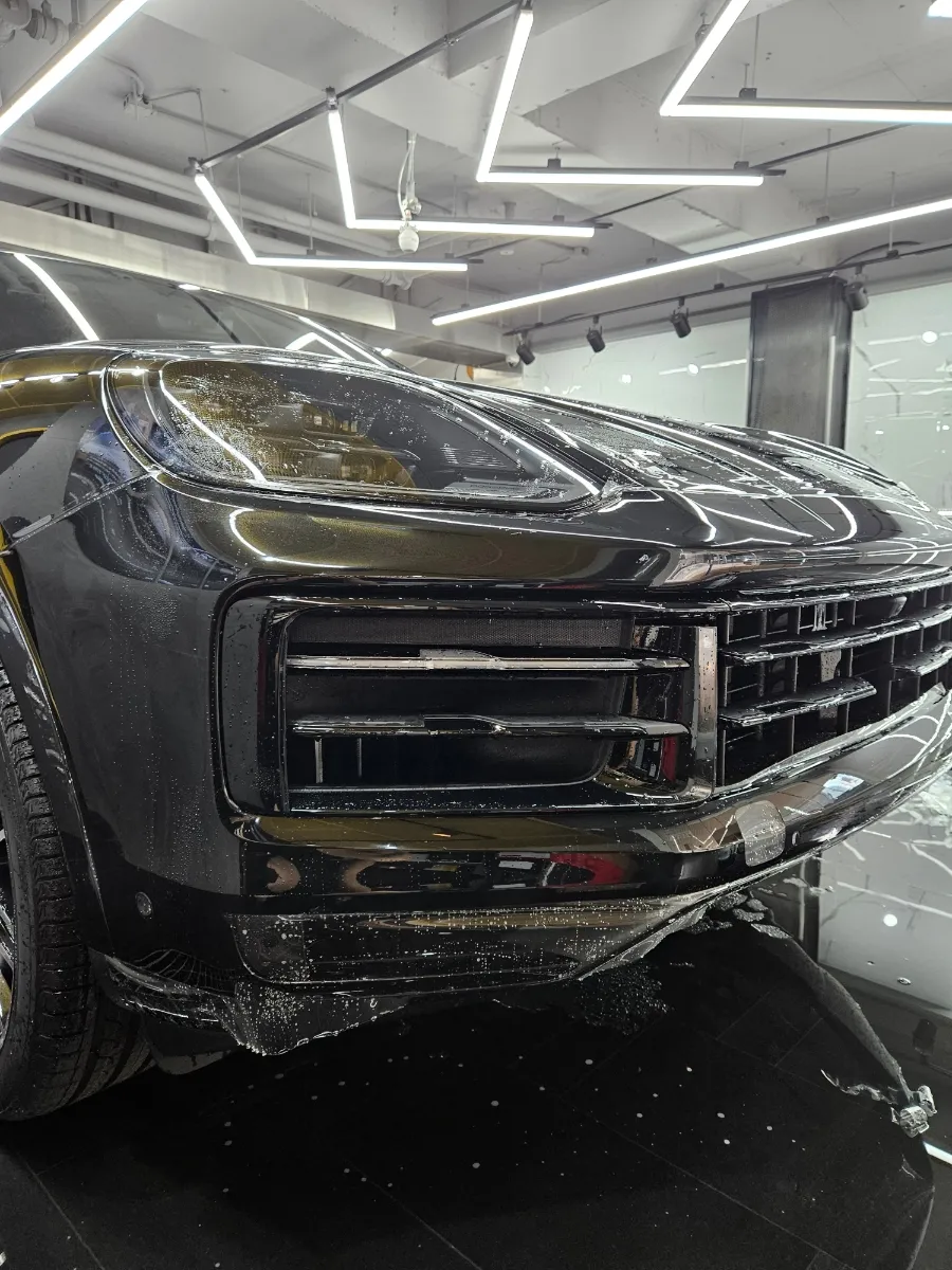 Porsche Cayenne E3のPPF施工事例｜費用目安・仕上がり 施工写真 7-1