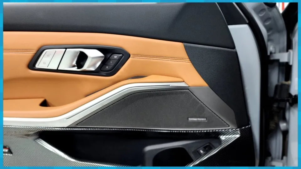 BMW 3 Series ambient lighting - BMW 3 Series Ambient Lighting Review — Enhanced Interior photo 4