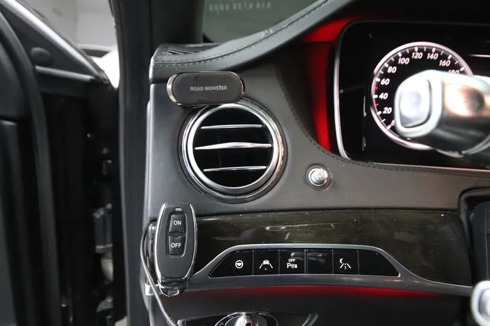 Mercedes-Benz S-Class W222 ambient lighting - Mercedes-Benz S-Class W222 Ambient Lighting Review — Cost photo 4