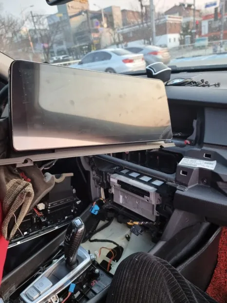 BMW 5GT F07 android system - BMW F07 Android Auto Head Unit Review — 15-inch Upgrade & M-Steer photo 5