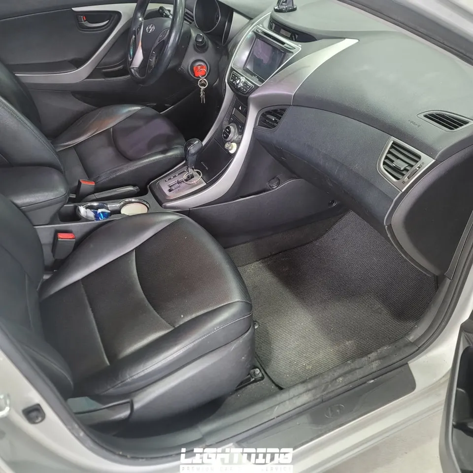 Hyundai Elantra MD paint correction - Hyundai Elantra MD Detailing & Paint Correction Review — Deep Cle photo 4