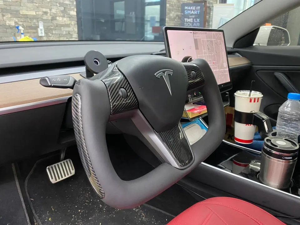 Tesla Model 3 steering wheel - Tesla Model 3 Custom Steering Wheel Upgrade Review photo 6