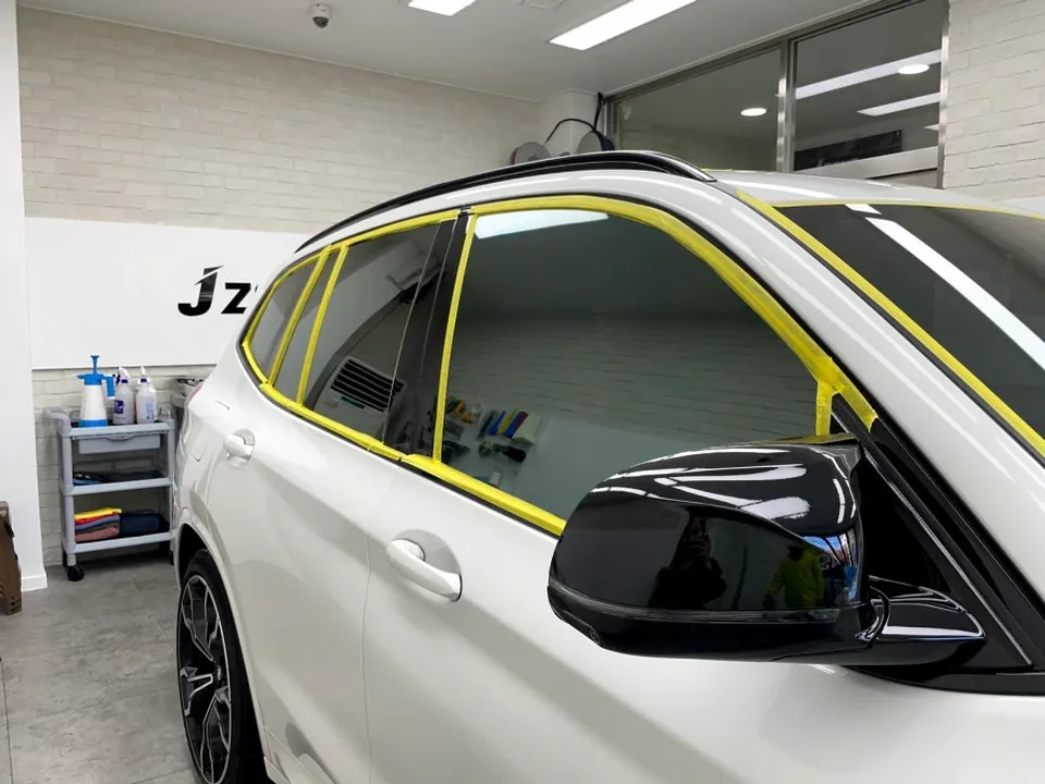 BMW X3のガラスコーティング事例|費用目安と仕上がり 施工写真 1-2