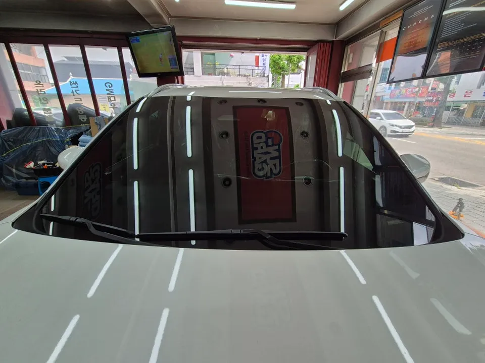 Kia Sorentoのカーフィルム施工事例|費用目安と仕上がり 施工写真 2-1