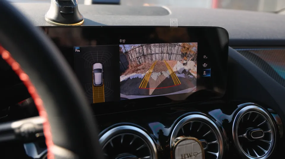 Mercedes-Benz GLA C118 around view - Mercedes-Benz GLA Around View Monitor Retrofit Review photo 4