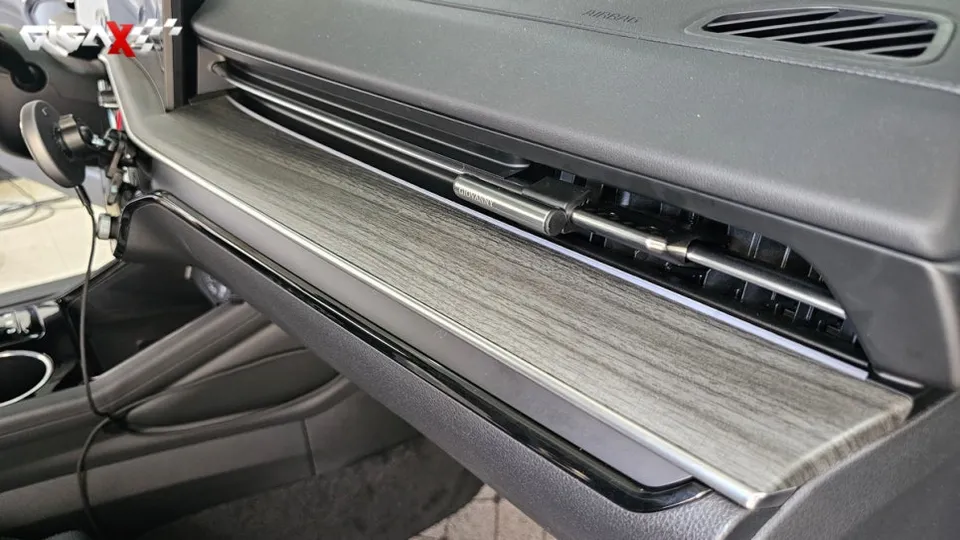 Kia K5 DL3 ambient lighting - Kia K5 DL3 Ambient Lighting Review — Enhanced Interior photo 4