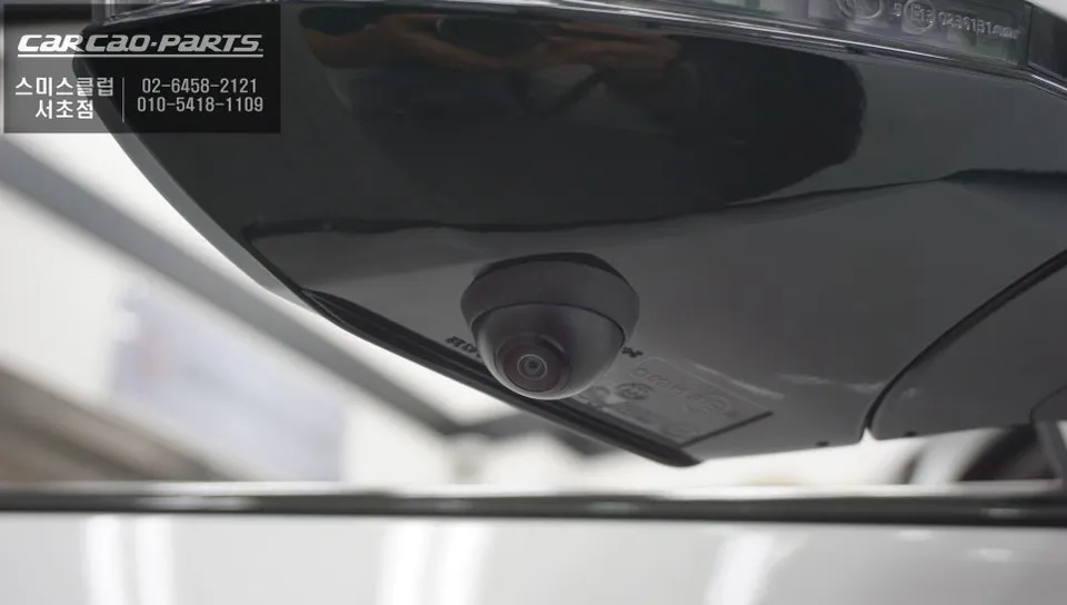Hyundai IONIQ around view - Hyundai IONIQ 3D Around View Monitor Review — Enhanced Parking photo 3