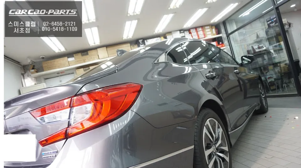 Honda Accord 10の4チャンネルドラレコ取付事例|韓国実施工 施工写真 2-3
