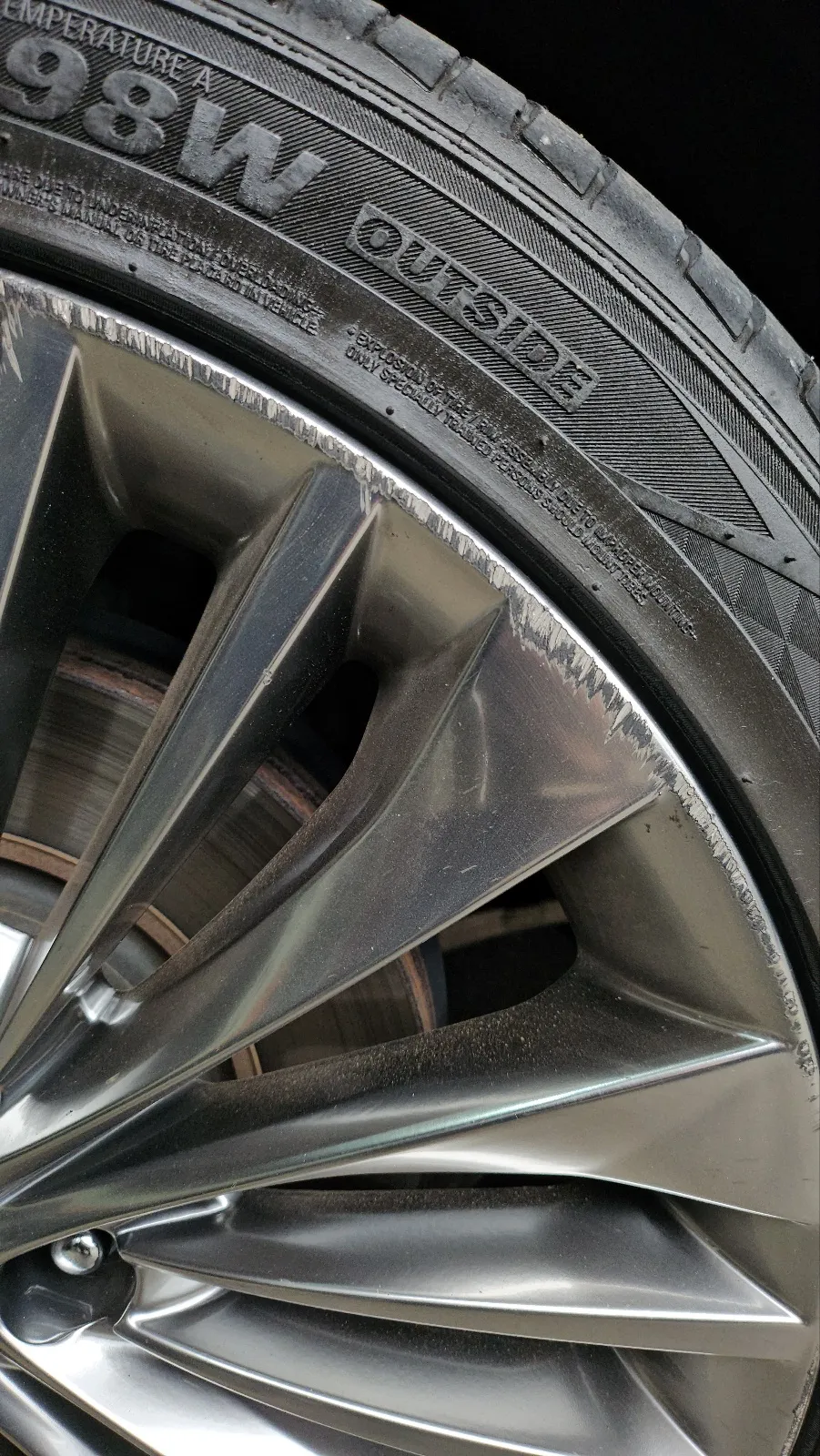Kia K7 Wheel Repair Review — Affordable Luxury Refinishing photo 4