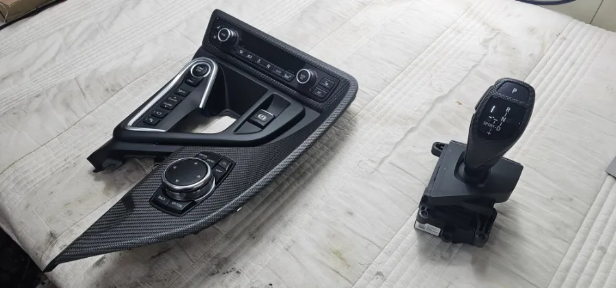 BMW i8 steering wheel - BMW i8 Steering Wheel Customization Review photo 4
