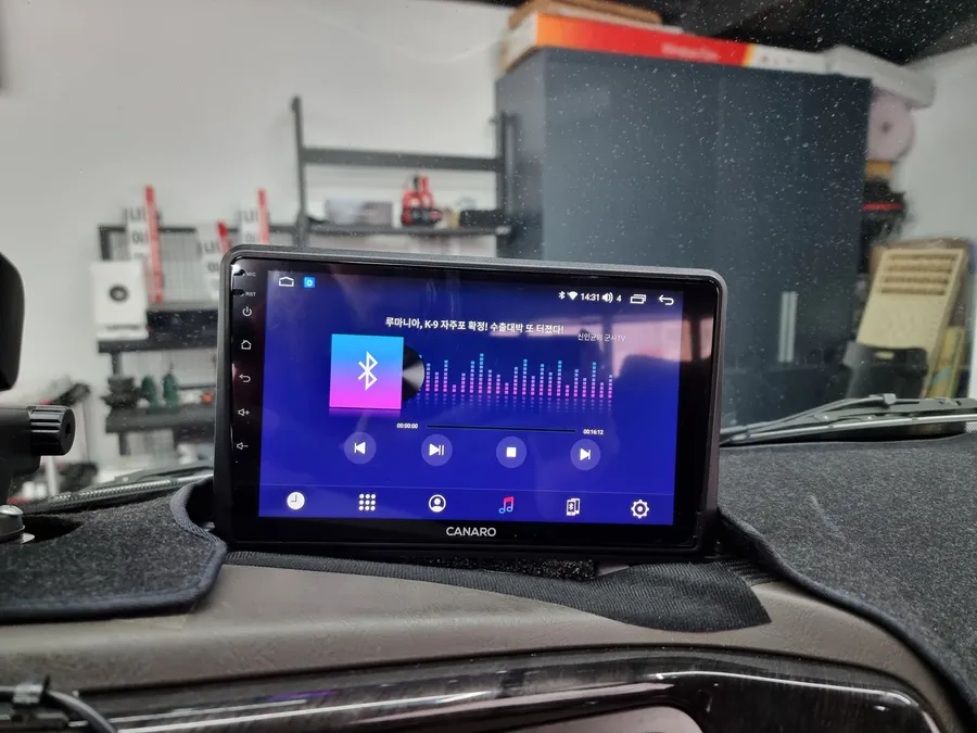Hyundai Porter 2のAndroid Auto・CarPlay取付事例 施工写真 2-2