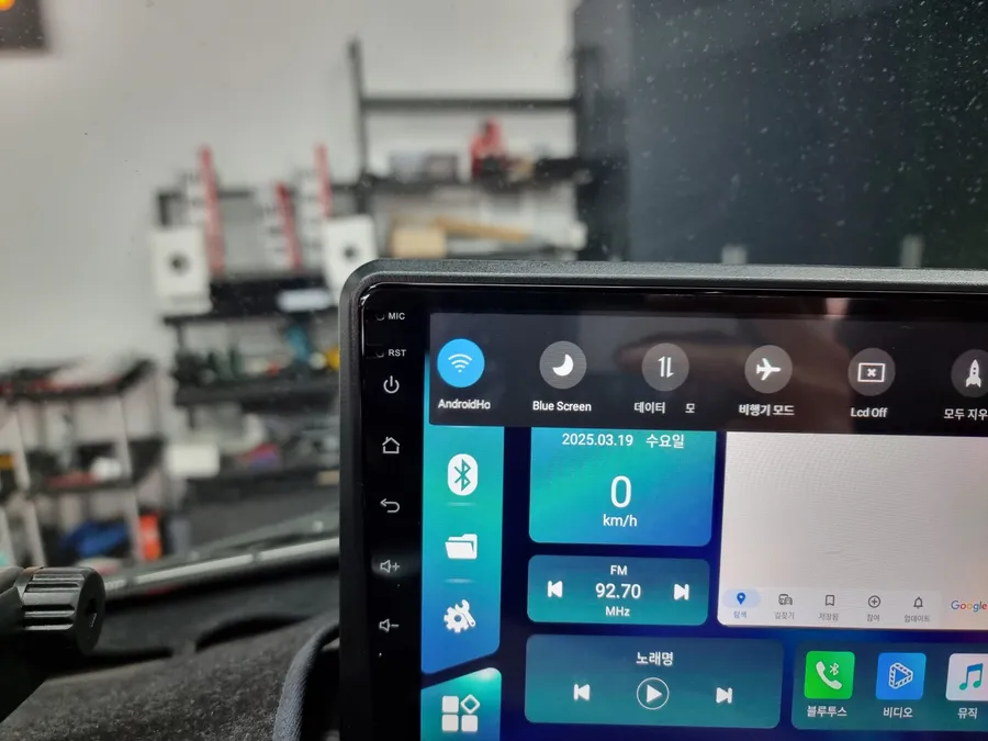 Hyundai Porter 2のAndroid Auto・CarPlay取付事例 施工写真 3-2