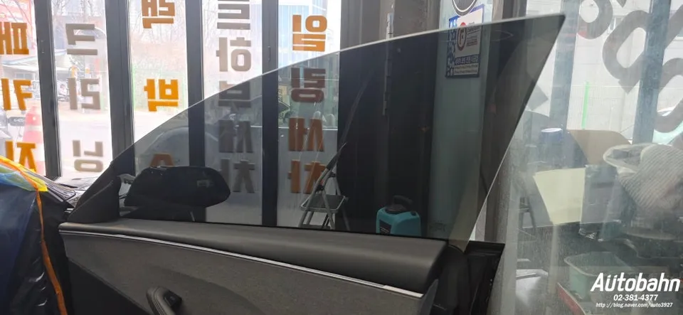 Tesla Model 3 window tinting - Tesla Model 3 Window Tinting Review: Royal 101 Film photo 4