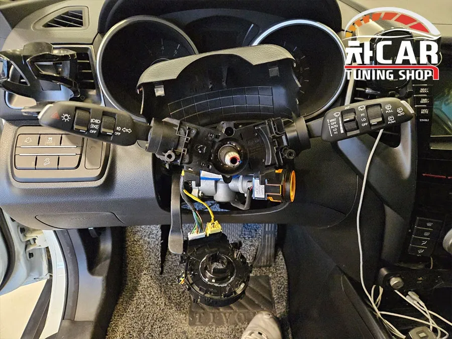 SsangYong Tivoli Air Auto Light Upgrade Review photo 3