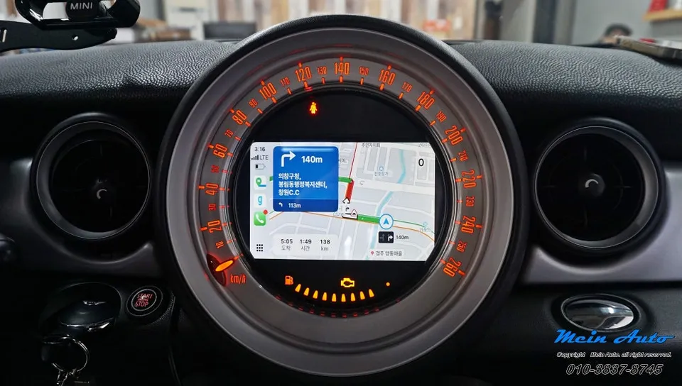 Porsche 911のAndroid Auto・CarPlay取付事例 施工写真 1-3