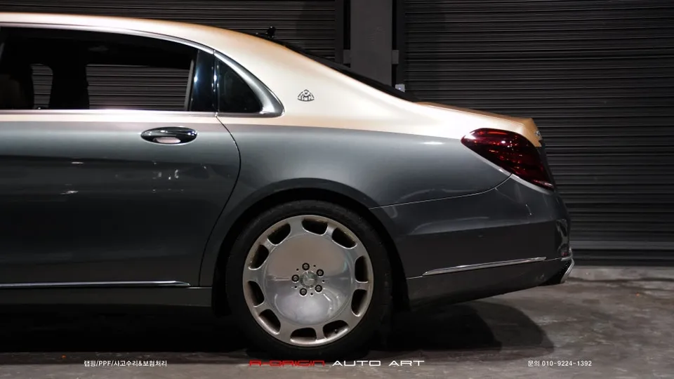 Mercedes-Benz S-Class W222のカーラッピング事例|費用目安・仕上がり 施工写真 2-1