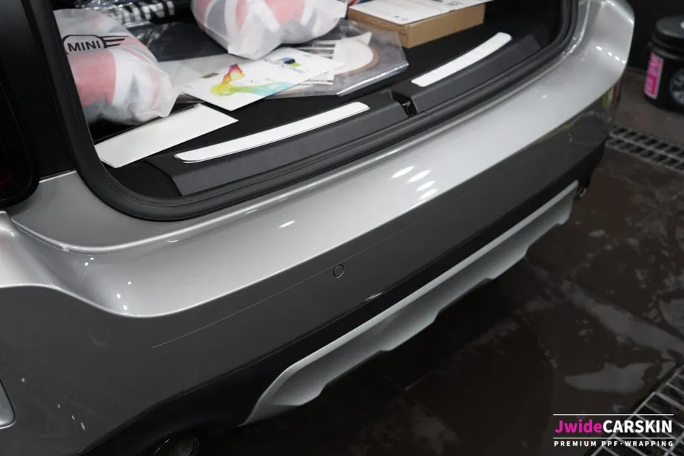 MINI Countryman PPF施工事例｜費用目安と仕上がり 施工写真 3-2