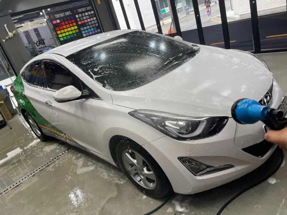 Hyundai Sonataのカーラッピング事例｜費用目安・仕上がり 施工写真 2-1