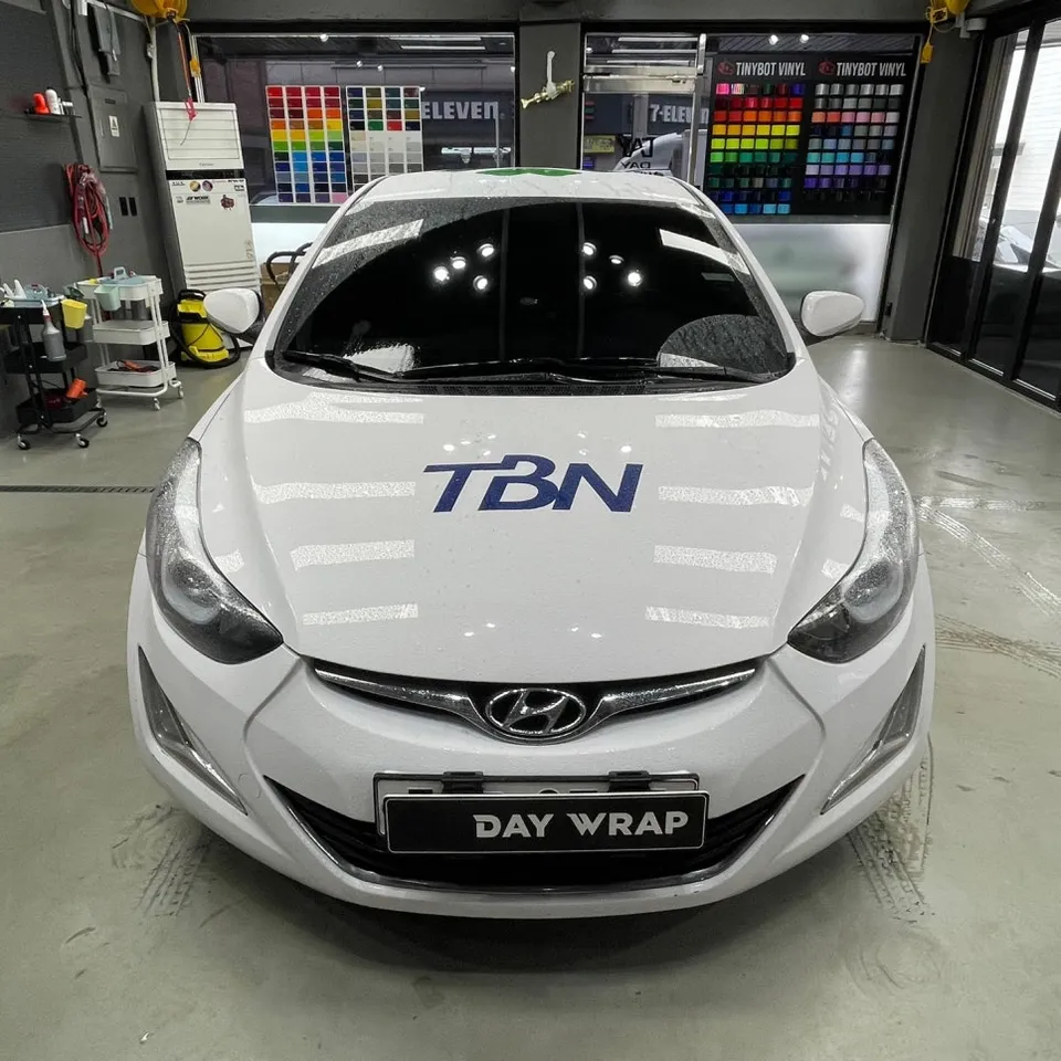 Hyundai Sonataのカーラッピング事例｜費用目安・仕上がり 施工写真 3-3
