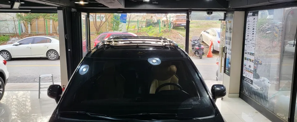 Kia Carnival KA4 ambient lighting - Kia Carnival KA4 Ambient Lighting Review — Cost & Results photo 3