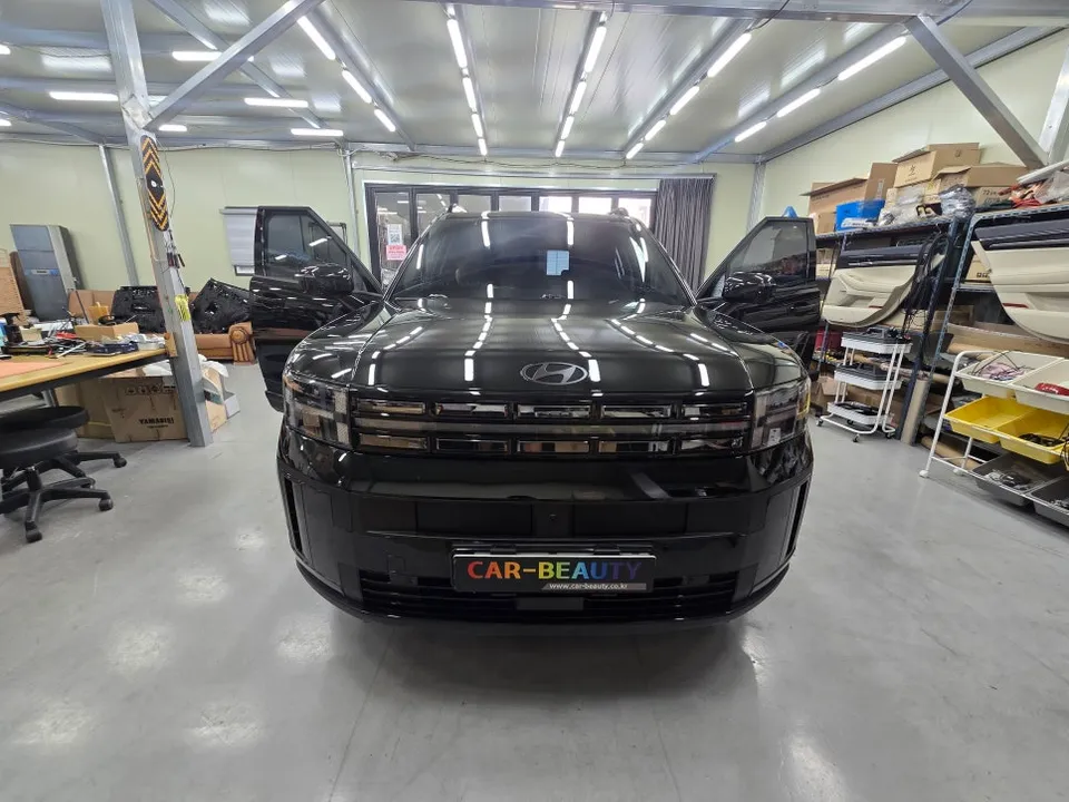 Hyundai Santa Fe MX5 ambient lighting installation result
