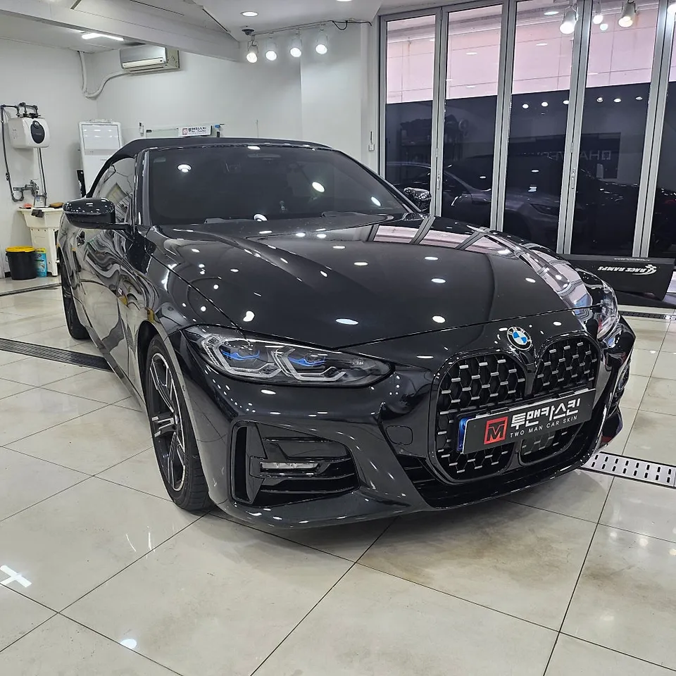 BMW 4シリーズ コンバーチブルのカーラッピング事例 施工写真 3-1