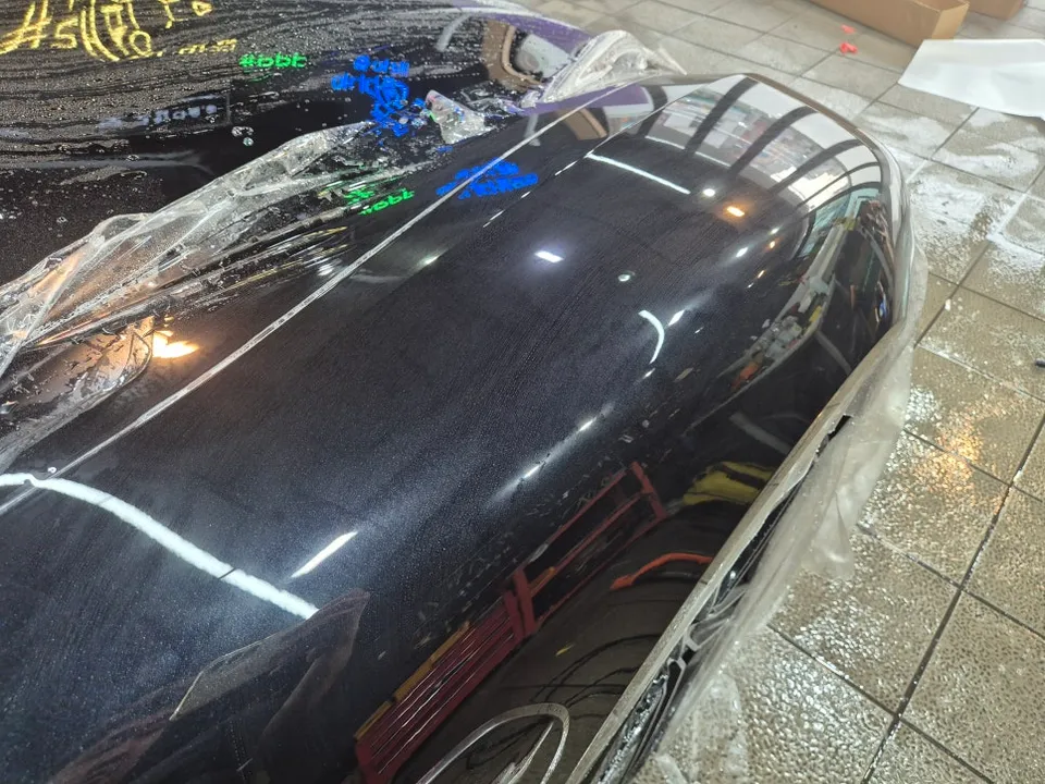 Porsche Taycan 4S PPF施工事例|費用目安と仕上がり 施工写真 1-2