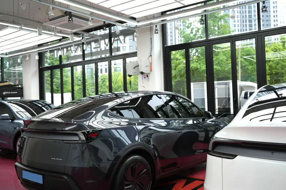 Tesla Model Y PPF施工事例｜費用目安と仕上がり 施工写真 2-2