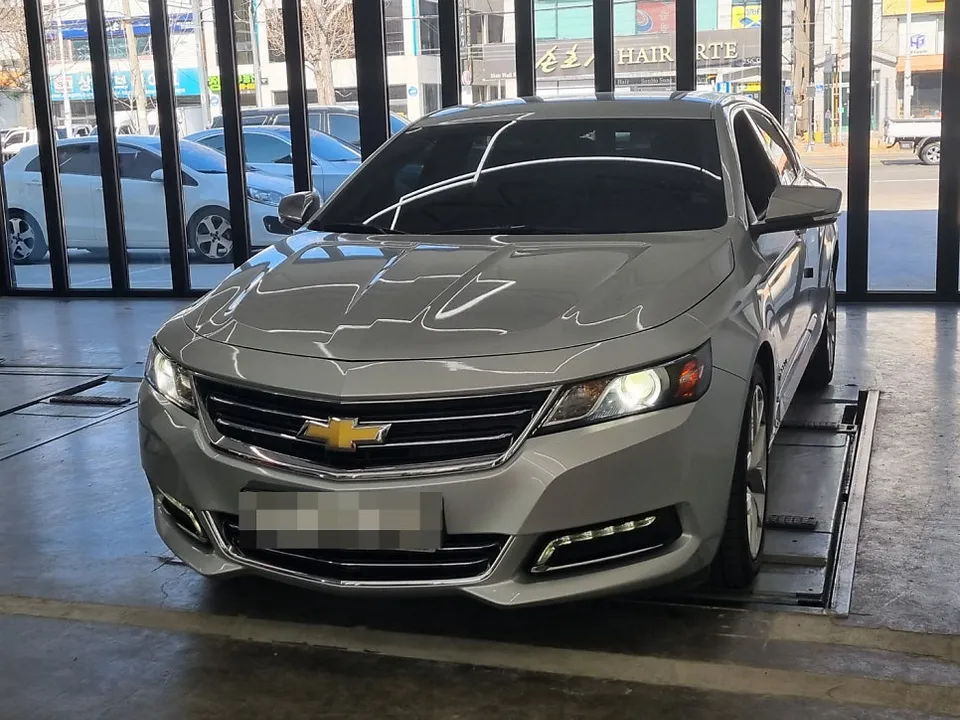 Chevrolet Impala lighting upgrade - Chevrolet Impala Lighting Upgrade Review: Brighter Nights photo 2