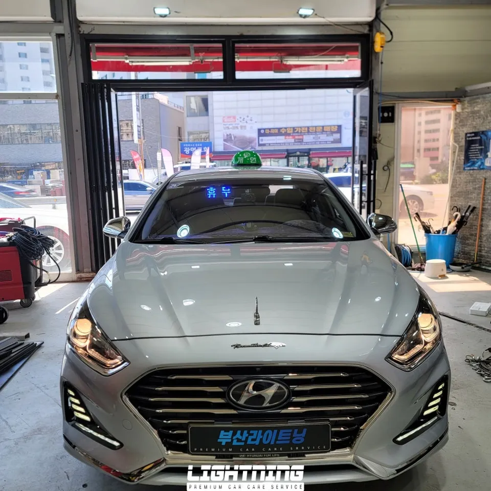 Hyundai Sonataのカーフィルム施工事例 施工写真 2