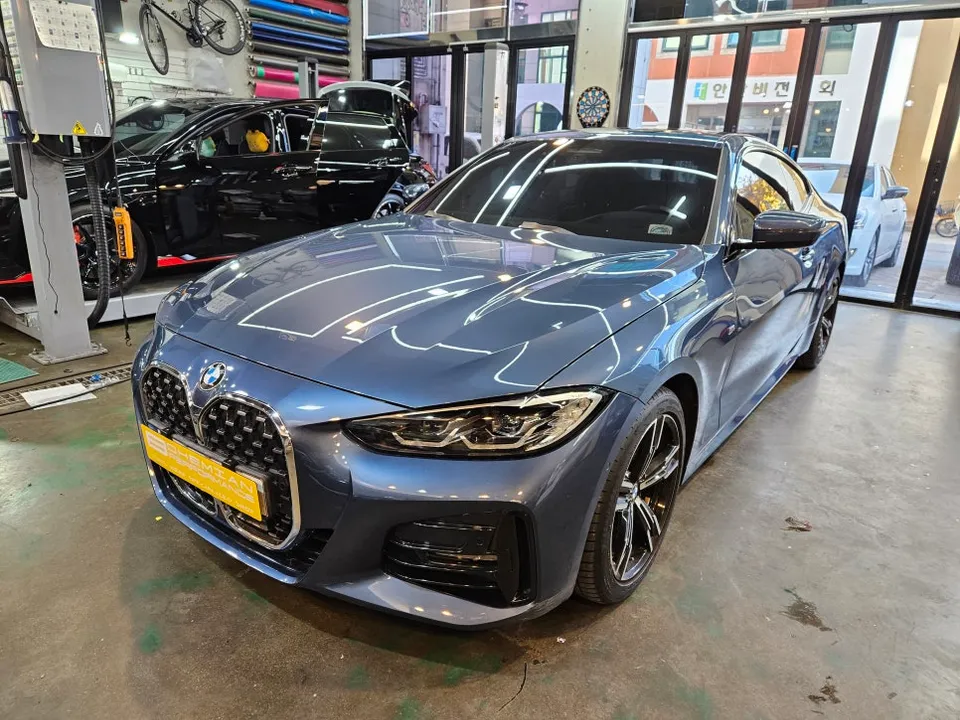 BMW 4 Series G22 dash cam installation result
