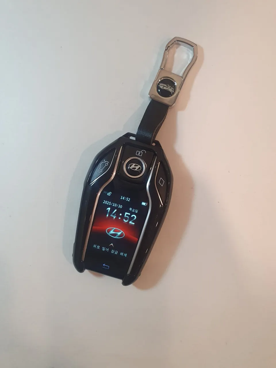 Hyundai Grandeur IG oem options - Hyundai Grandeur IG Digital Key Upgrade Review — Enhanced Style photo 3